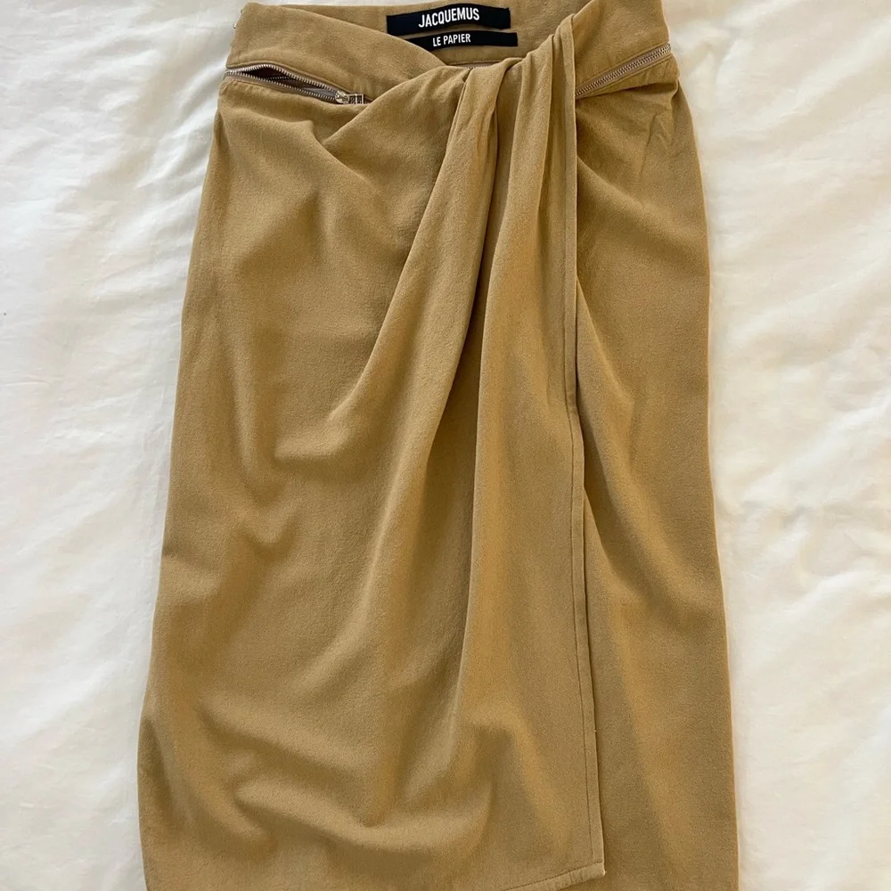 Jacquemus skirt - Picture 1 of 5